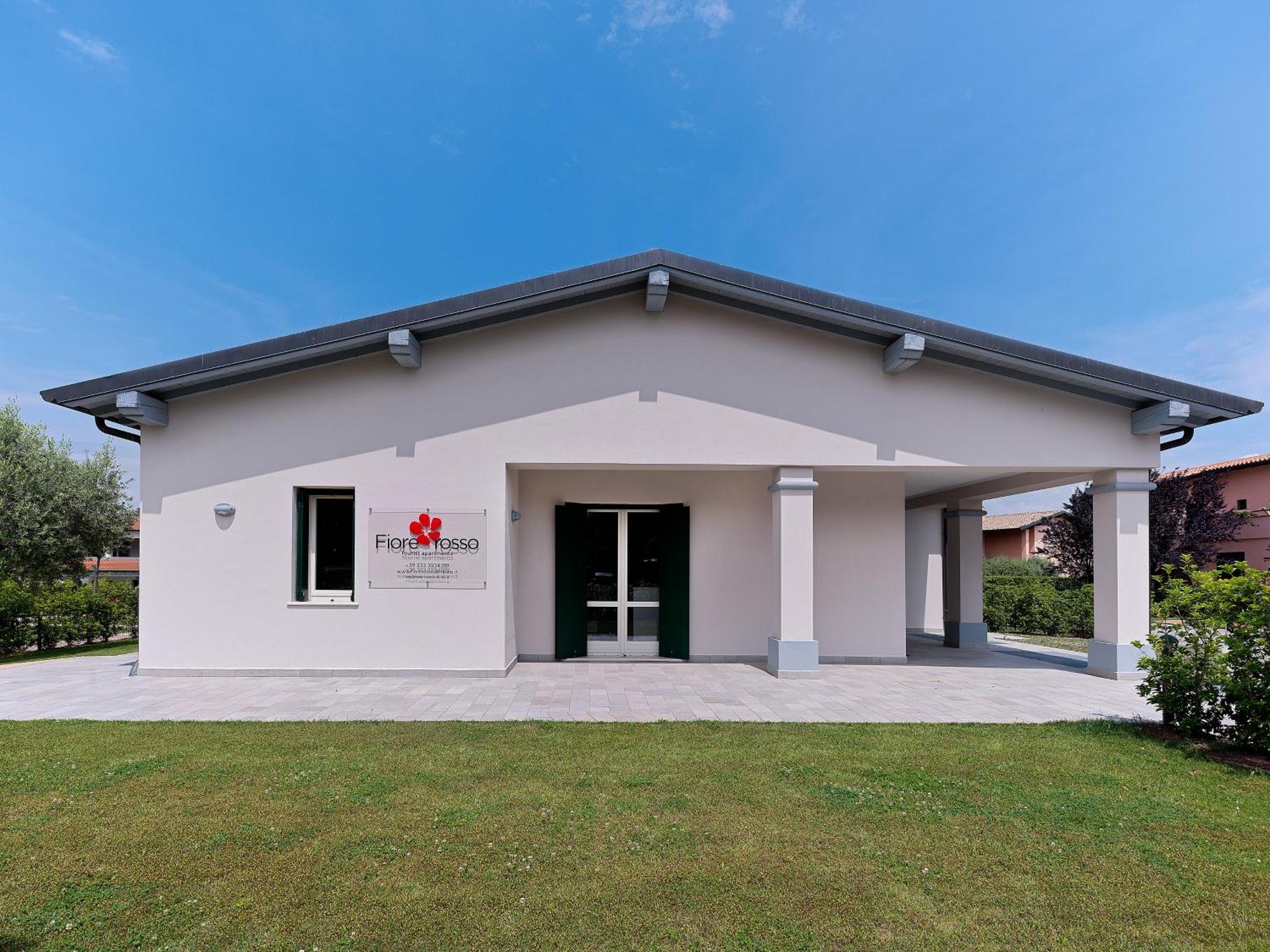 Residence Fiore Rosso Sirmione Exterior foto
