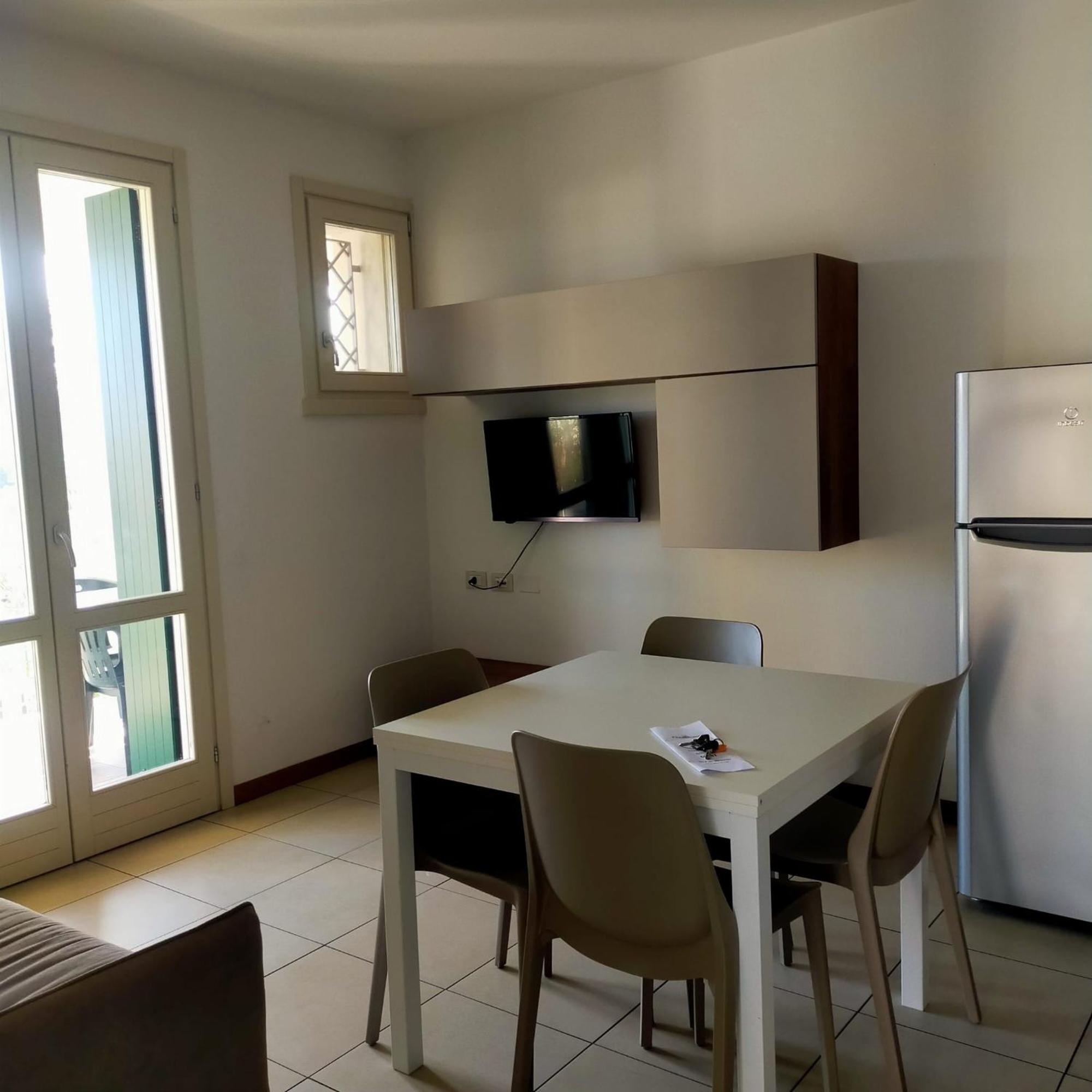 Residence Fiore Rosso Sirmione Quarto foto